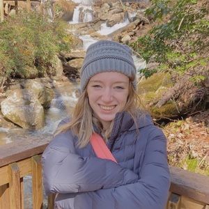 Meet your Posher, Hannah